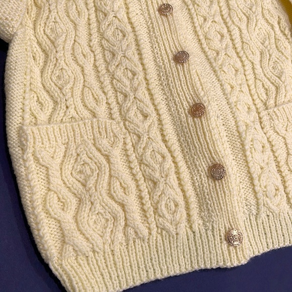 Yellow Chunky Cable Knit Cardigan XL - Picture 13 of 17